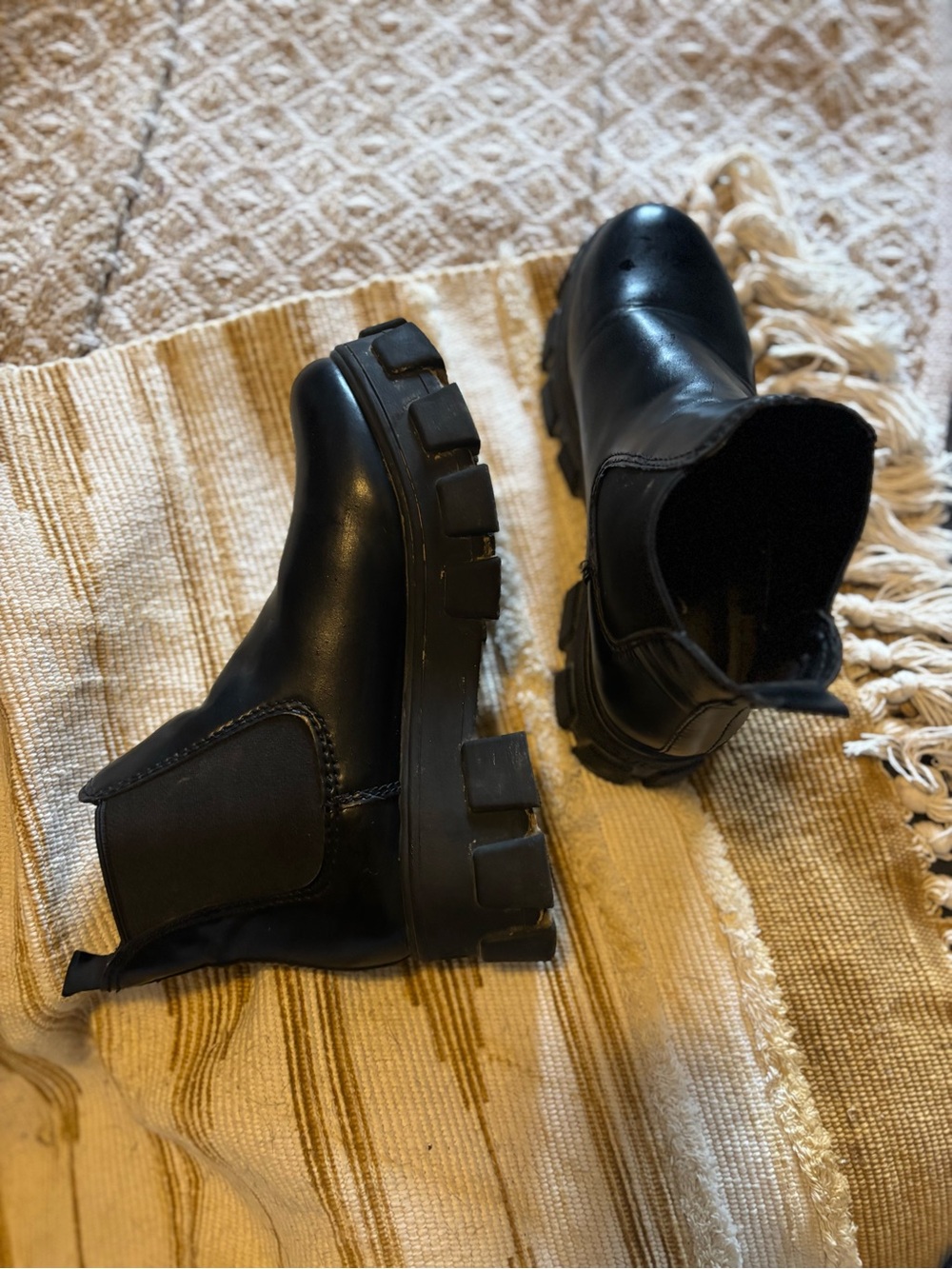 Chunky Black Chelsea Boots